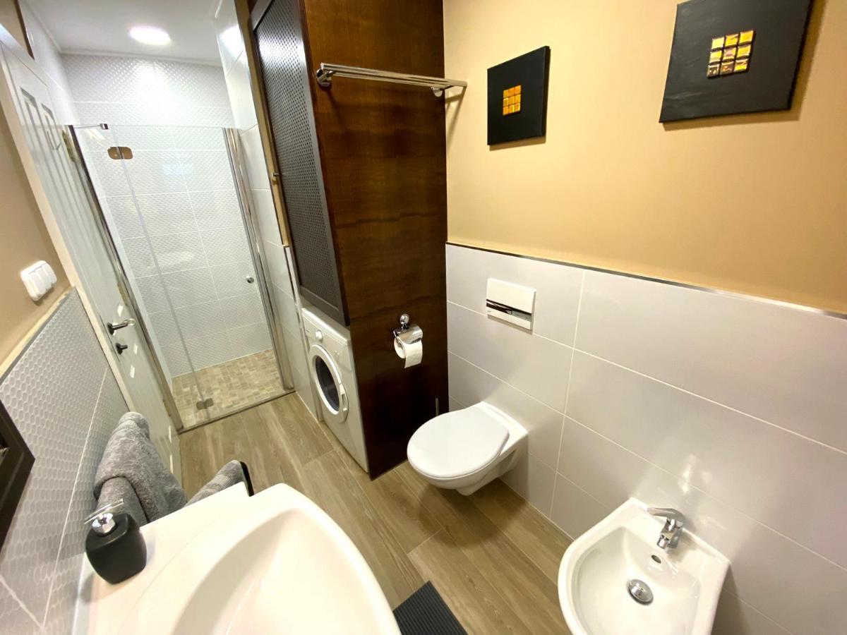 Arttrend Luxury Villa 티하니 외부 사진